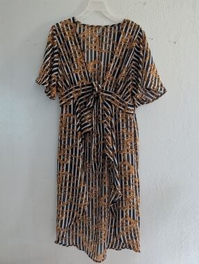 feathers Black and Gold Chain-Print High Low Cardigan